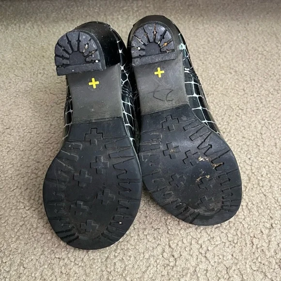 Rare Dr. Martens Darcie Black and Silver Size 6 - Picture 5 of 10